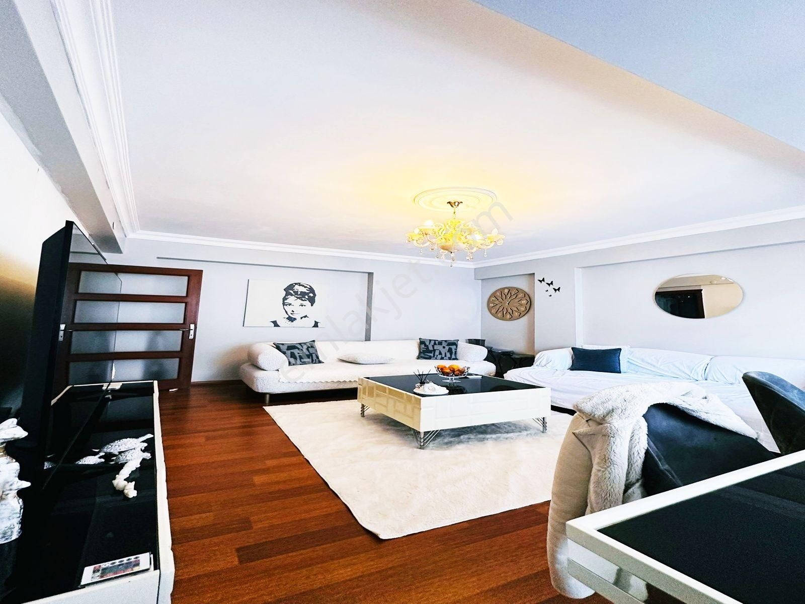 Ercin Yapı'dan Metrobüse 1 Dakika Mesafede Satılık Dubleks!!! - Görsel 2