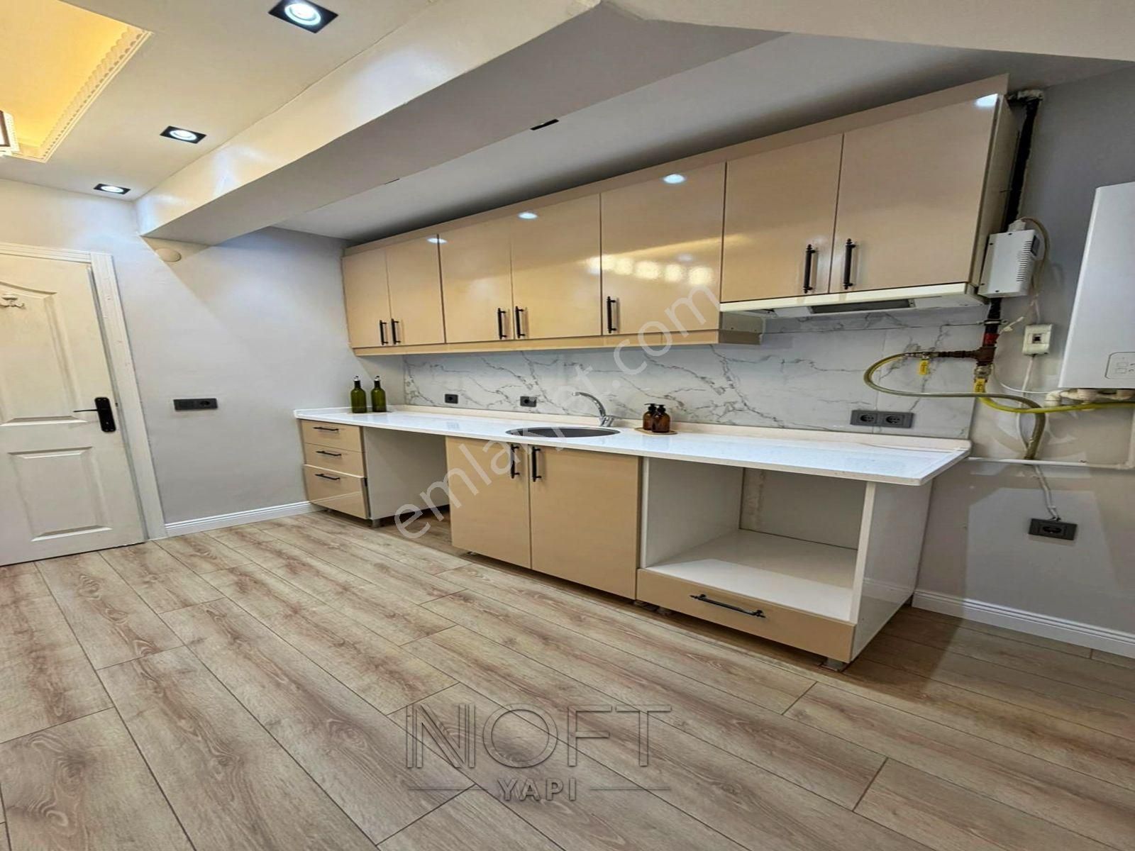 Cadde Üzerinde 3+2 180 M2 Satılık Ters Dublex