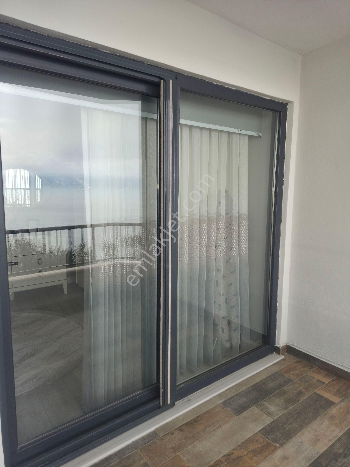 Gemlik K.kumla Feyza Emlak Tan Satılık Havuzlu Villa - Görsel 24