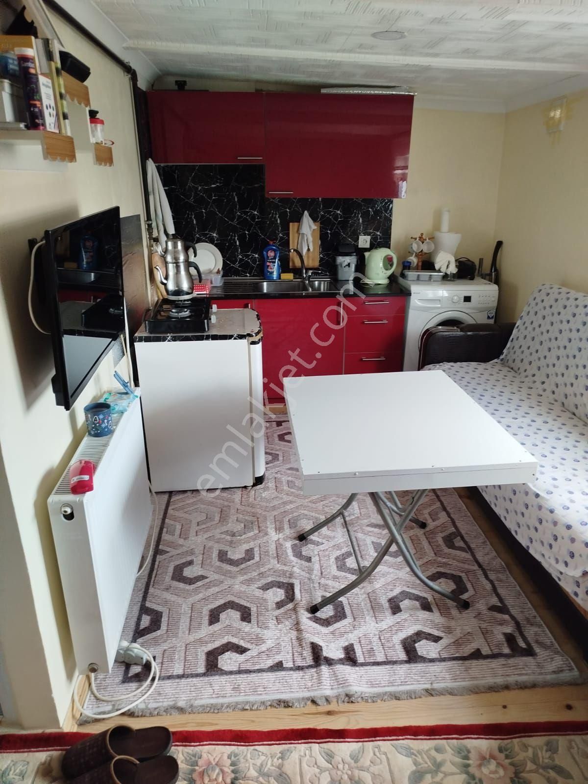 Güneyden Metroya 13 Dakika Yürüme 1+0.27m2 Stüdyo Eşyalı Daire - Görsel 7