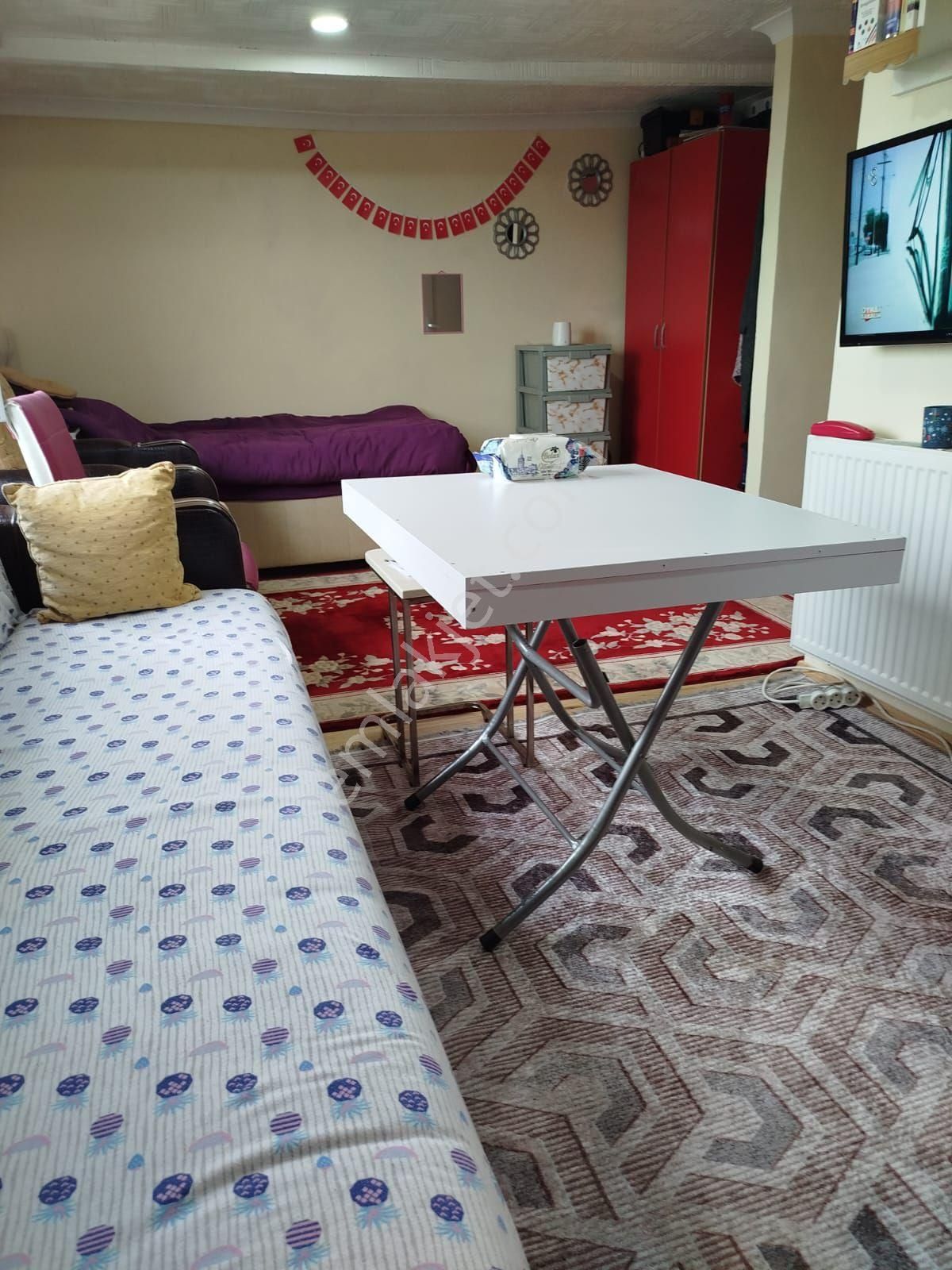 Güneyden Metroya 13 Dakika Yürüme 1+0.27m2 Stüdyo Eşyalı Daire - Görsel 9