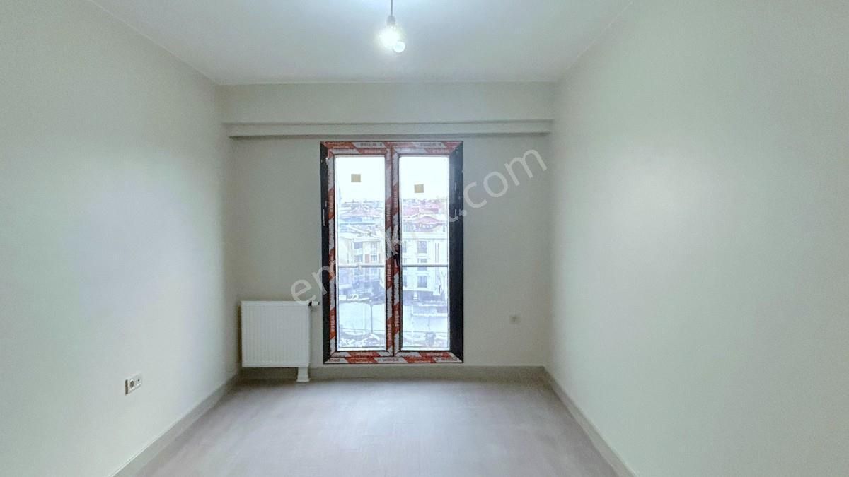 Sefaköy Sega Lıfe’ta 2+1, Oturuma Hazır Satılık Daire - Görsel 3