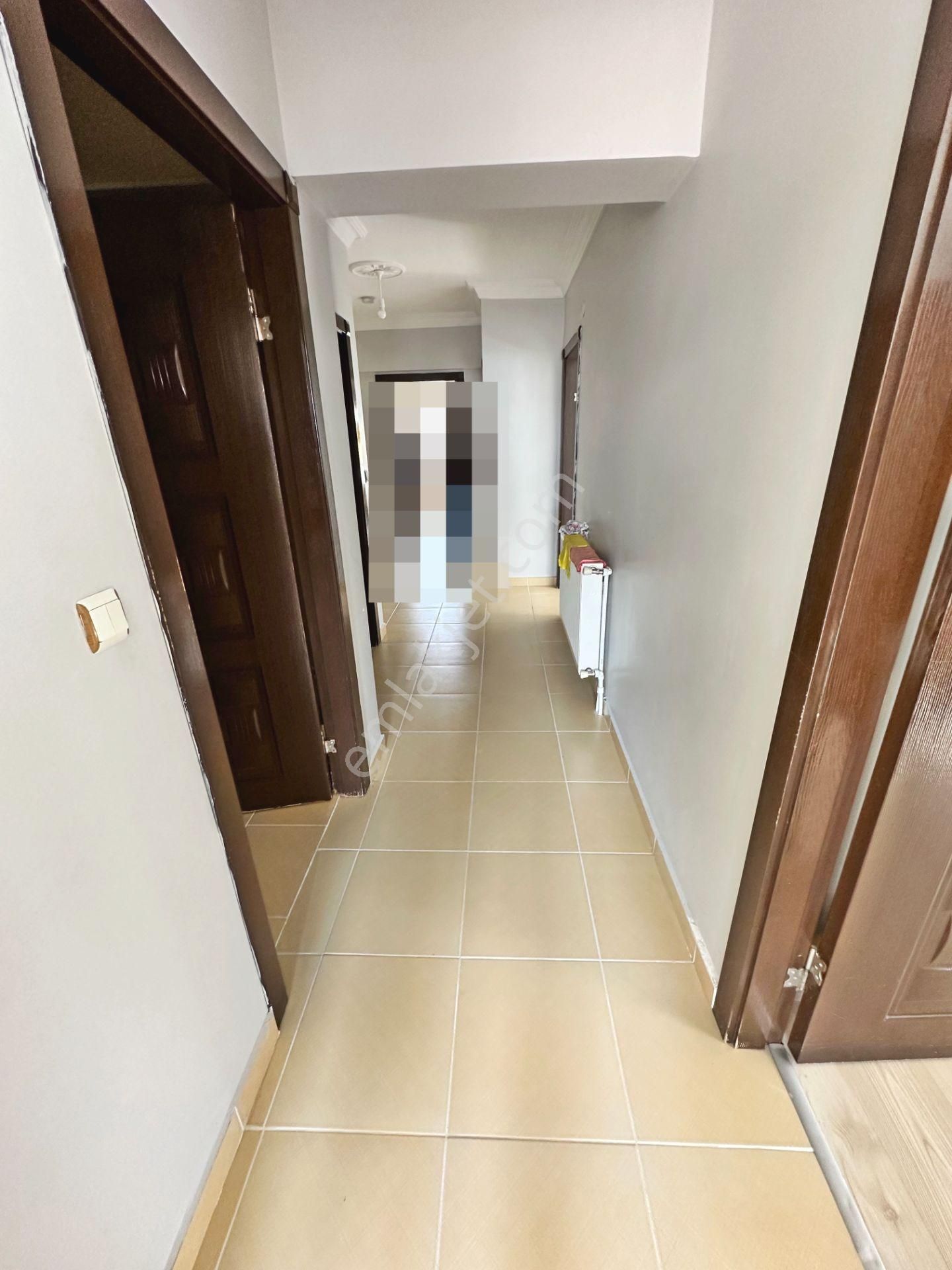 30 Ağustos Okul Yakınında Katta Asansörlü Yapılı 3+1 Satılık Daire - Görsel 18