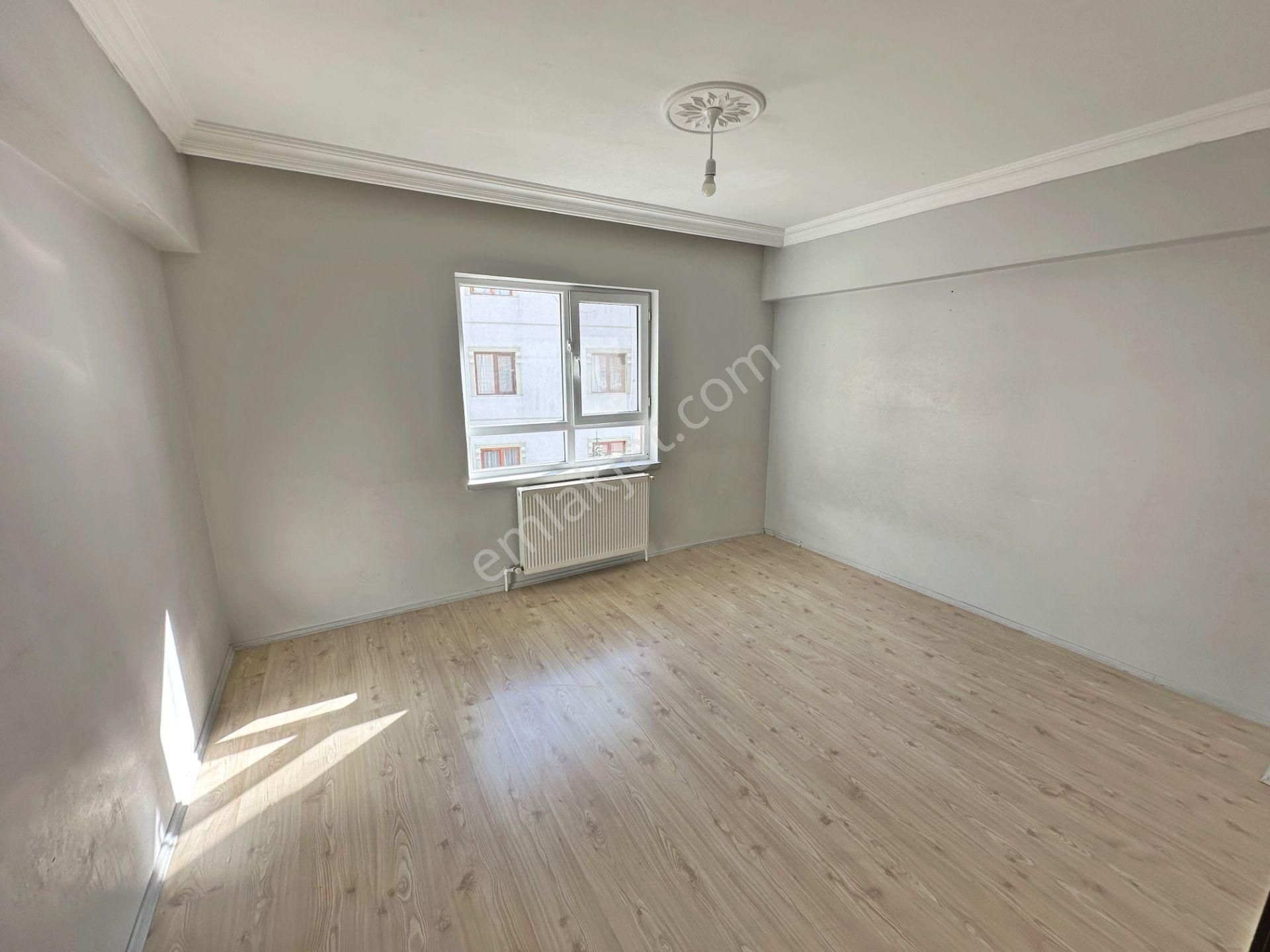 30 Ağustos Okul Yakınında Katta Asansörlü Yapılı 3+1 Satılık Daire - Görsel 10