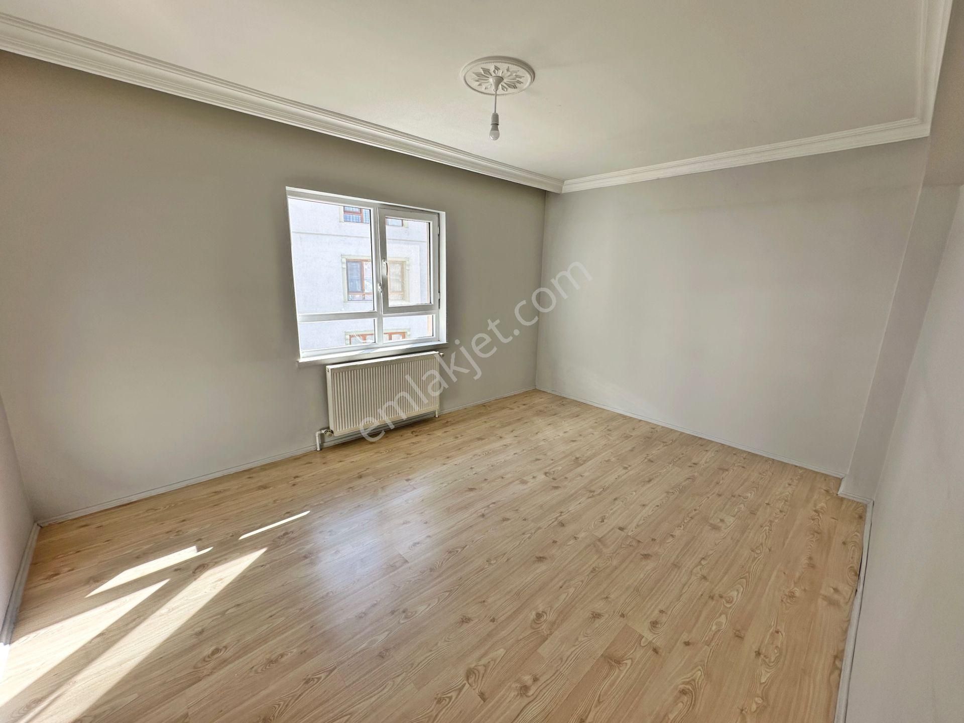 30 Ağustos Okul Yakınında Katta Asansörlü Yapılı 3+1 Satılık Daire - Görsel 15