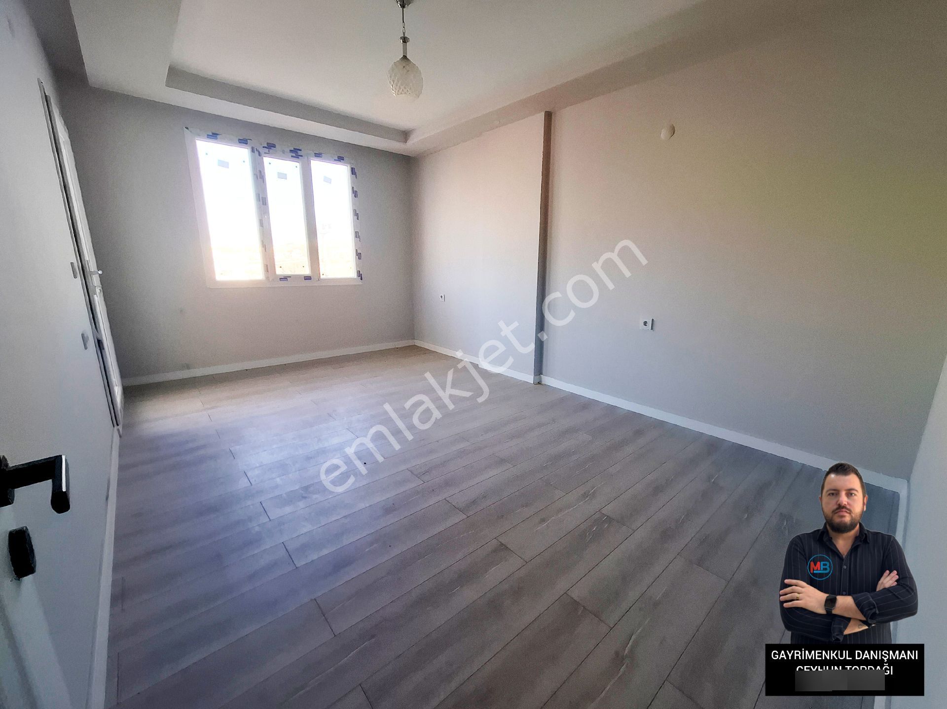 Didim'de Satılık Sıfır 3+1 Ayrı Mutfak Ön Cephe Asansörlü Çatı Dubleksi ! - Görsel 17