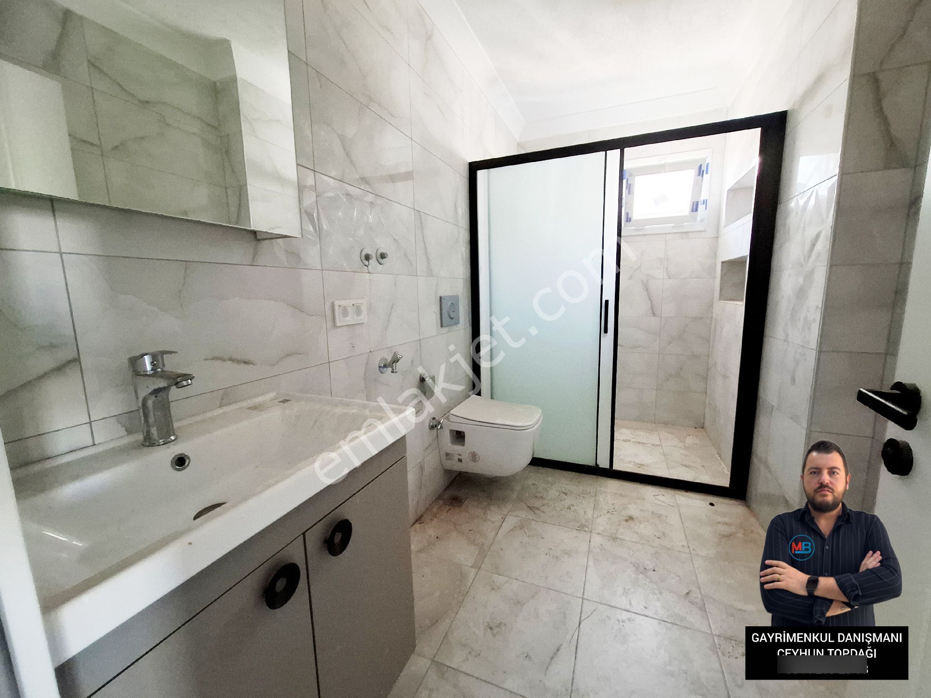 Didim'de Satılık Sıfır 3+1 Ayrı Mutfak Ön Cephe Asansörlü Çatı Dubleksi ! - Görsel 9