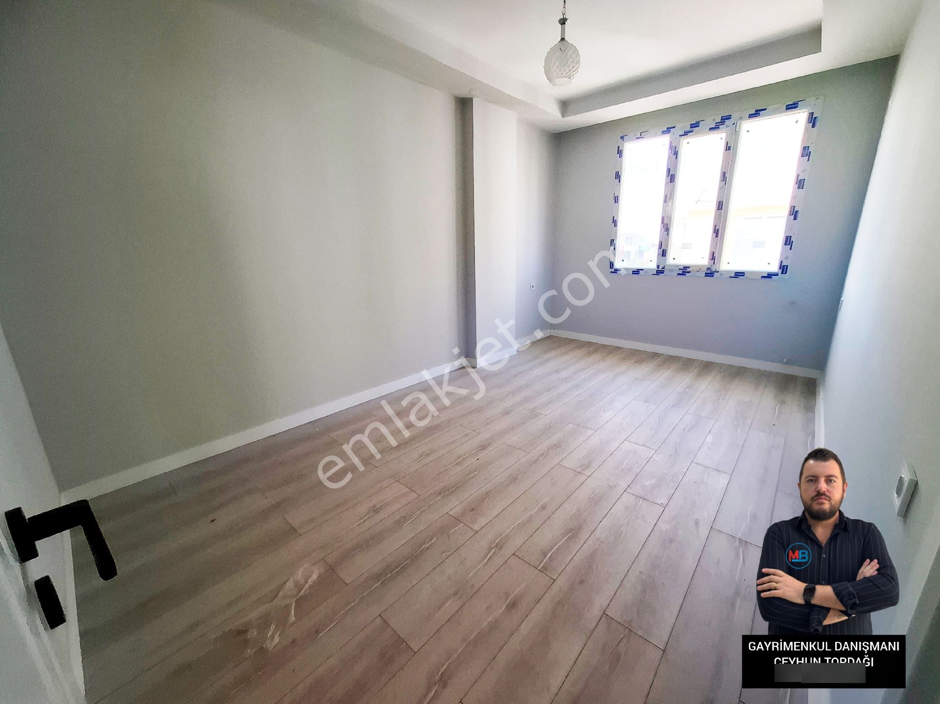 Didim'de Satılık Sıfır 3+1 Ayrı Mutfak Ön Cephe Asansörlü Çatı Dubleksi ! - Görsel 8