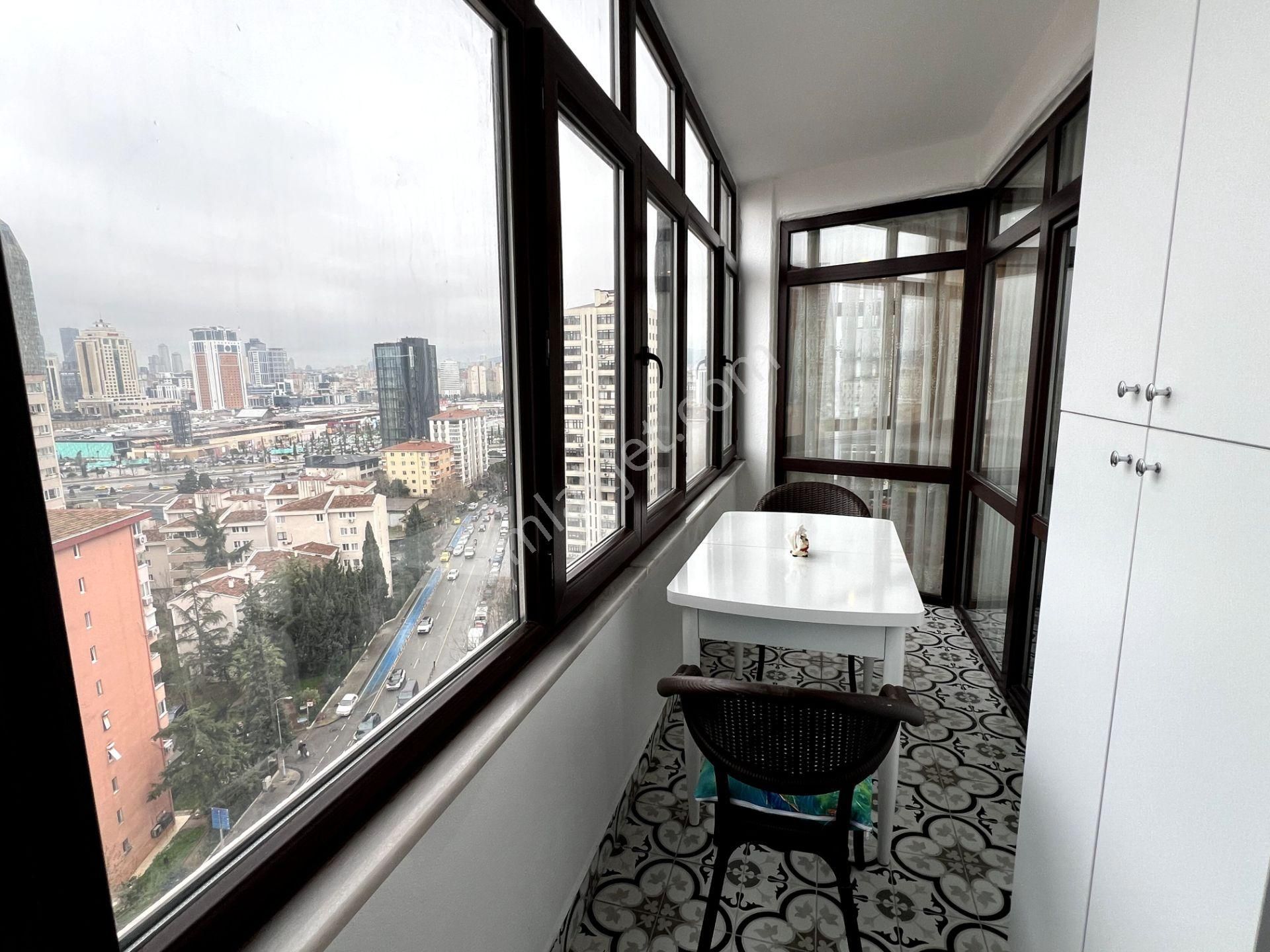 Kozyatağı İnönü Cad. Prestijli Stfa Sitesi Deniz Manzaralı 4+1 - Görsel 8