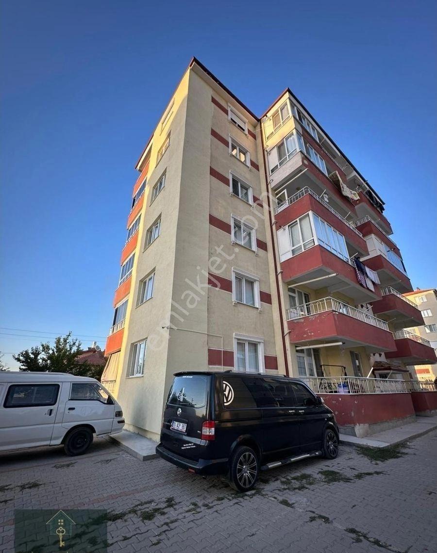 Sümer Mahallesinde Satılık 3+1 Daire - Görsel 13