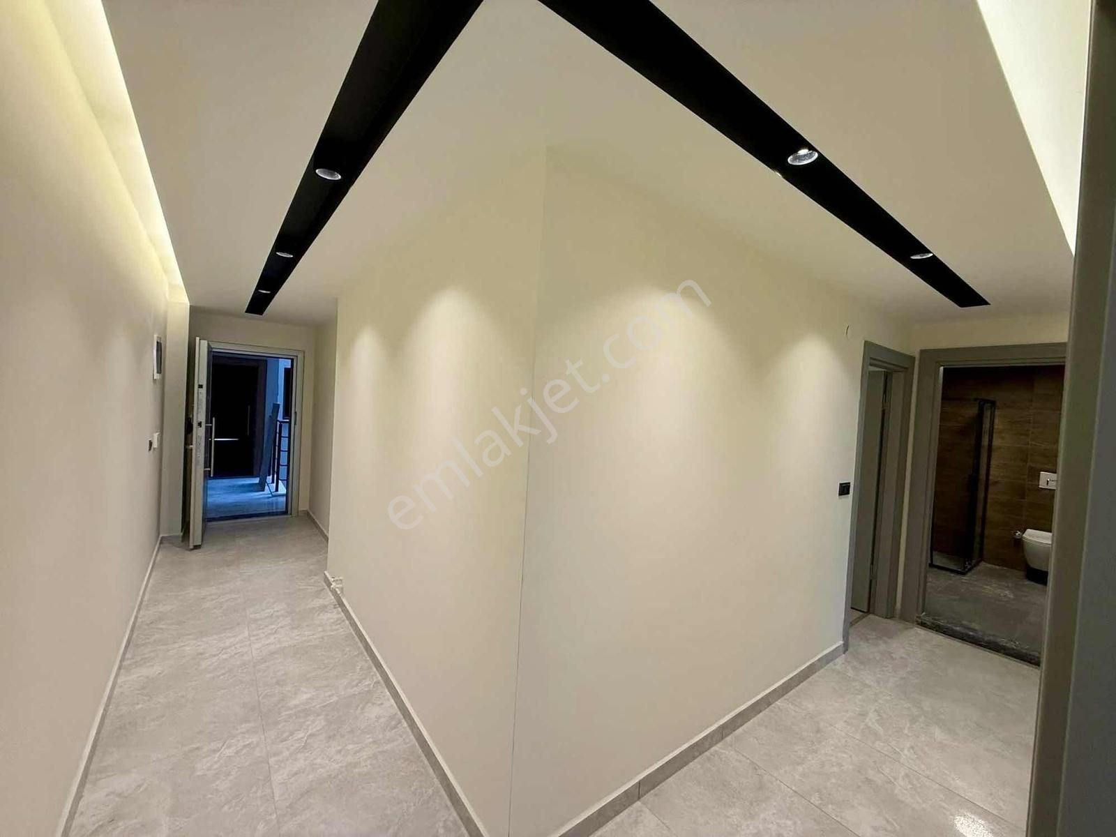 Kuşadası Davutlar'da Ara Kat 90 M2 Tasarım Harikası 2+1 Daire - Görsel 19