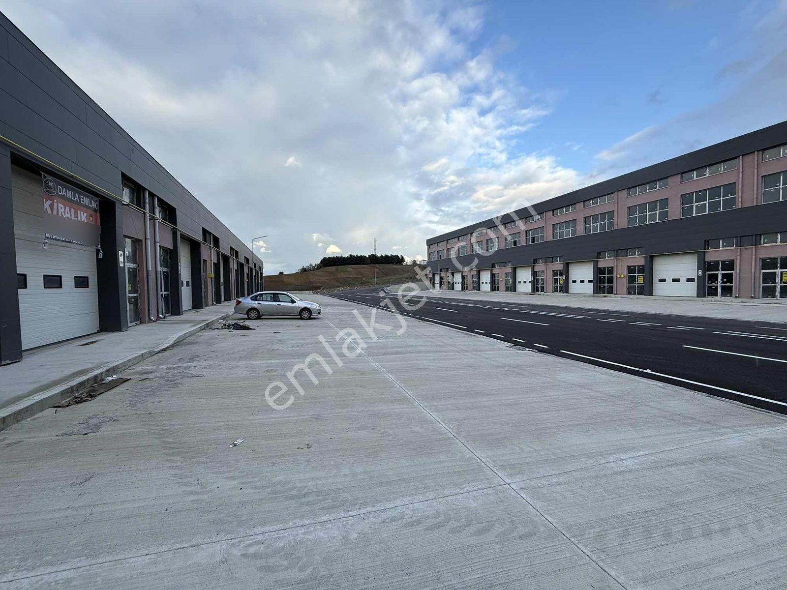 Atakan Lay'dan Toybelen Sanayi Sitesinde 200 M² Kiralık Dükkan - Görsel 4