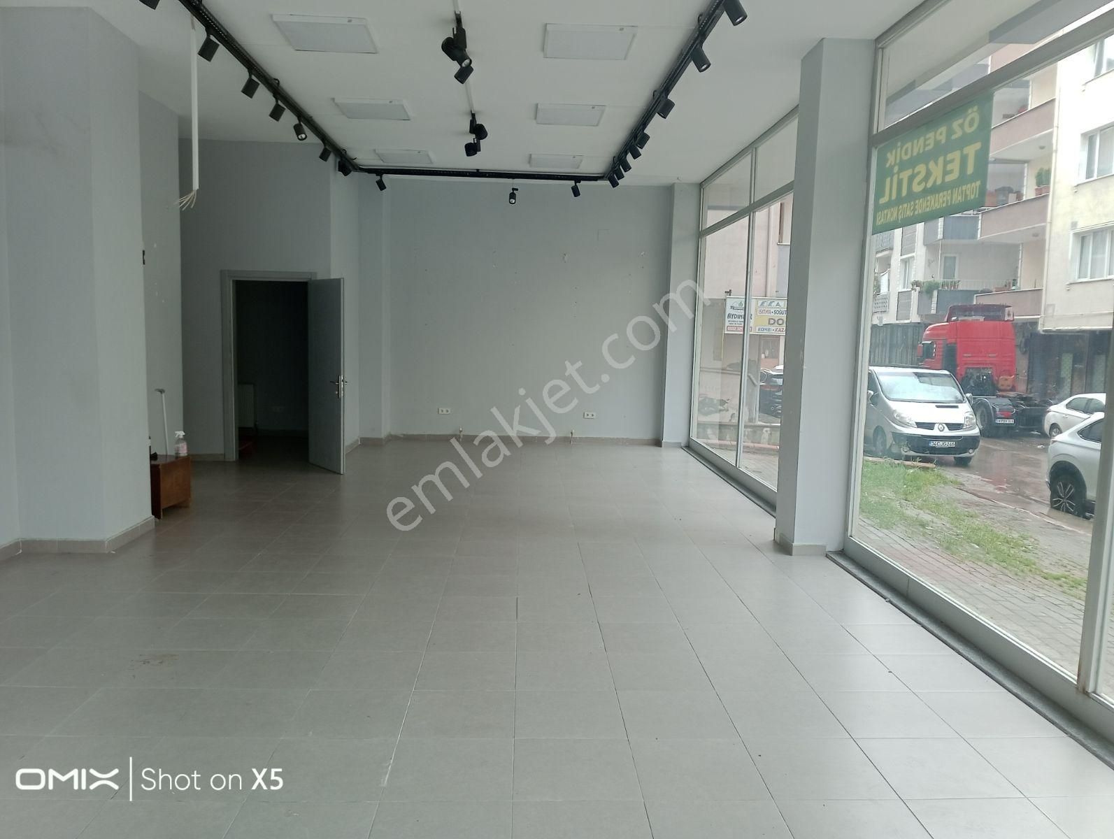 Pendik Çamçeşme Mahallesi'nde Kombili 100m2 Düz Giriş Dükkan - Görsel 4