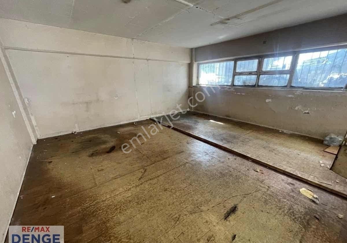 Bayrampaşa Ünlüsoy Sanayi Sitesi Kiralık Bürolu Dükkan - Görsel 8
