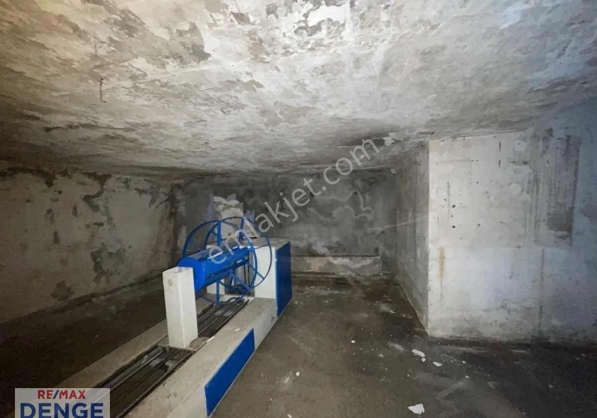 Bayrampaşa Ünlüsoy Sanayi Sitesi Kiralık Bürolu Dükkan - Görsel 4