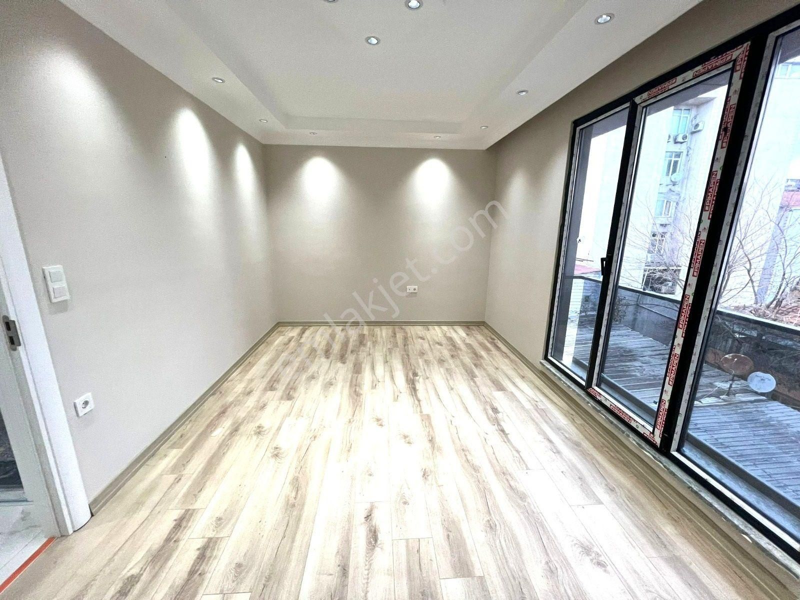 Seba'dan Sefaköy Merkez'de 4+1 175m2 Sıfır Satılkdubleks Tapu Masrafı Yok - Görsel 4