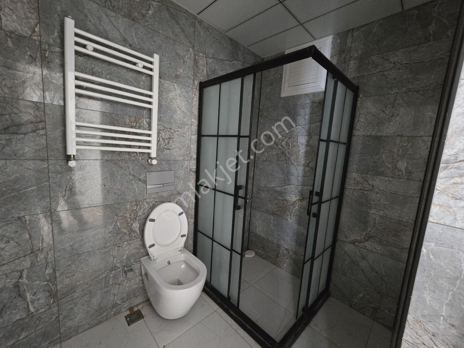 Yasin Batan'dan Emine Göncü Lisesi Yanı Eşyalı Mükemmel 1+1! - Görsel 6