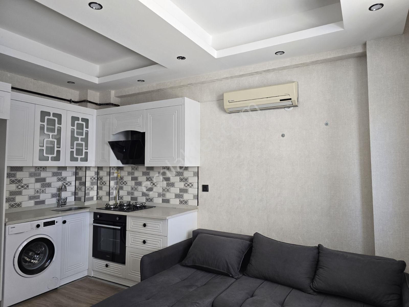 Yasin Batan'dan Emine Göncü Lisesi Yanı Eşyalı Mükemmel 1+1! - Görsel 4