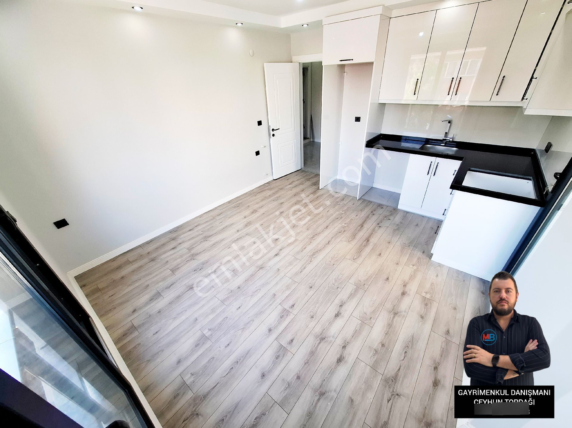 Didim'de Satılık 1+1 Ön Cephe Sıfır Orta Kat Asansörlü Daire ! - Görsel 13