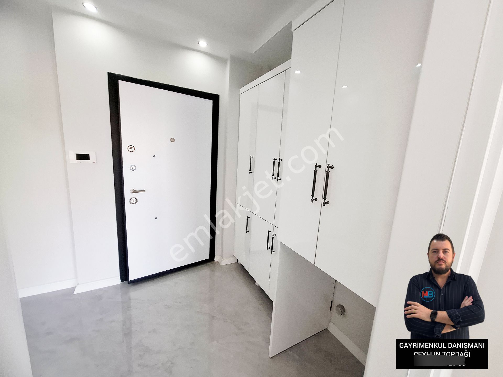 Didim'de Satılık 1+1 Ön Cephe Sıfır Orta Kat Asansörlü Daire ! - Görsel 18