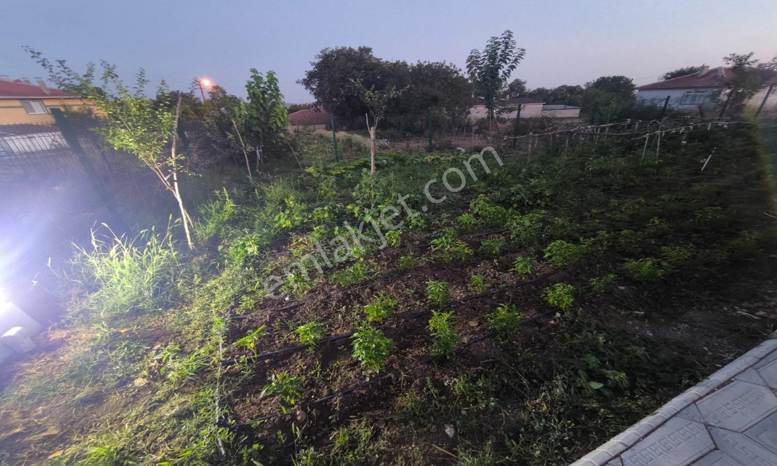 Yaşam'dan Vize Evrenlide Müstakil Full Eşyalı Bahçeli Teraslı Ev - Görsel 16