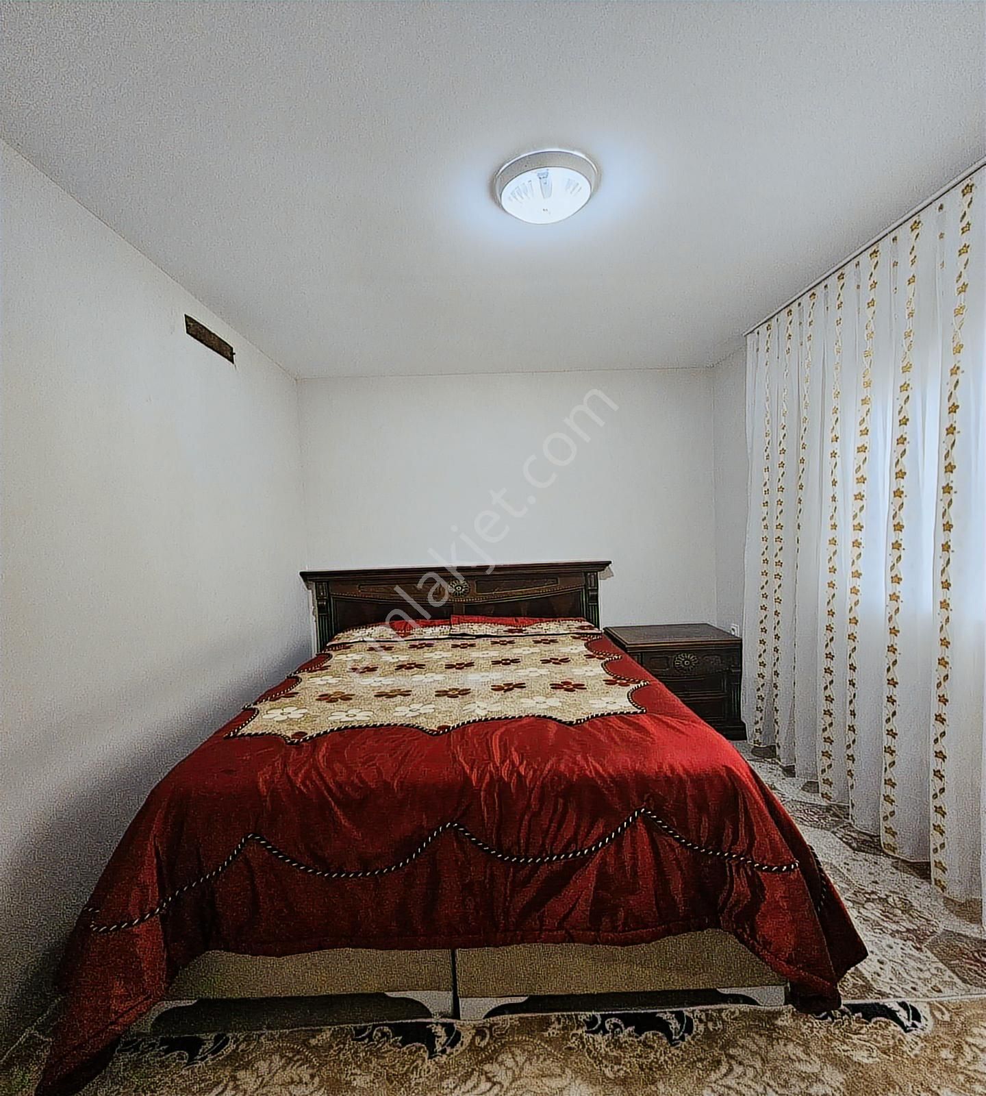 Yaşam'dan Vize Evrenlide Müstakil Full Eşyalı Bahçeli Teraslı Ev - Görsel 22