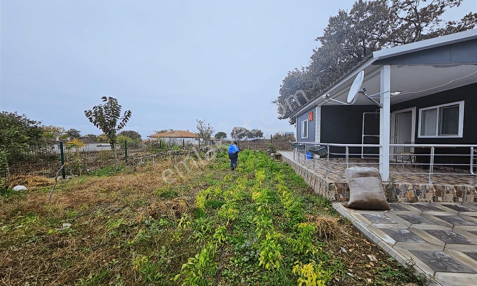 Yaşam'dan Vize Evrenlide Müstakil Full Eşyalı Bahçeli Teraslı Ev - Görsel 14