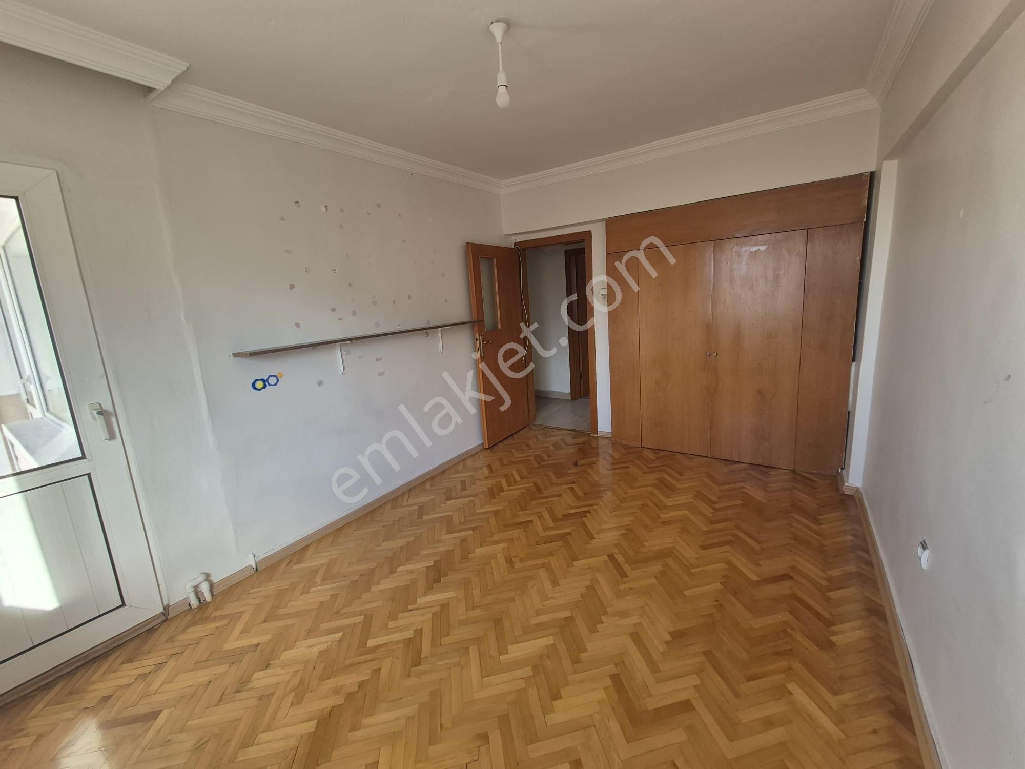 Dikmen Keklik' Te, 3 +1,kombili, Asansörlü, Manzaralı, Kiralık Daire - Görsel 3