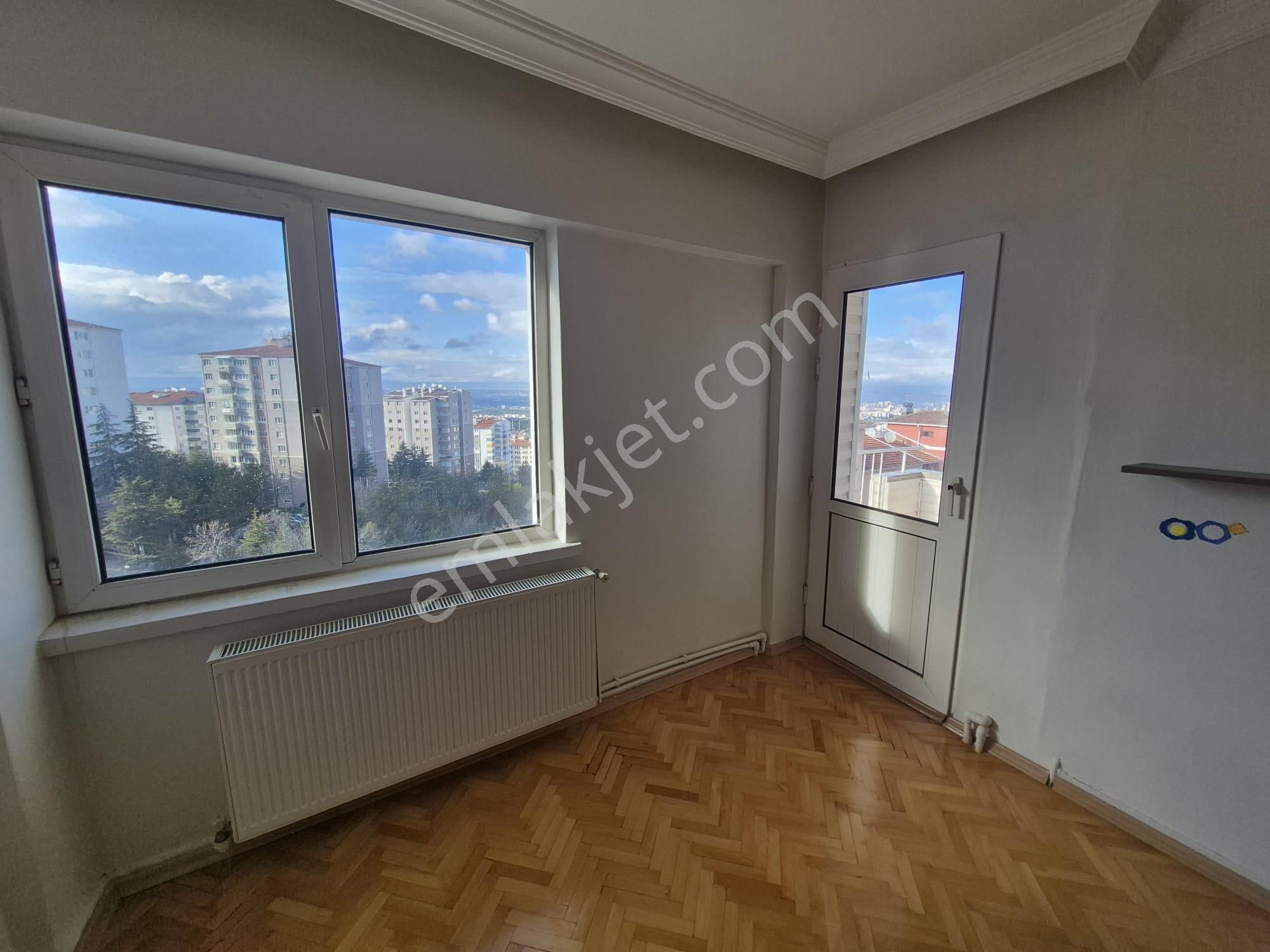 Dikmen Keklik' Te, 3 +1,kombili, Asansörlü, Manzaralı, Kiralık Daire - Görsel 8