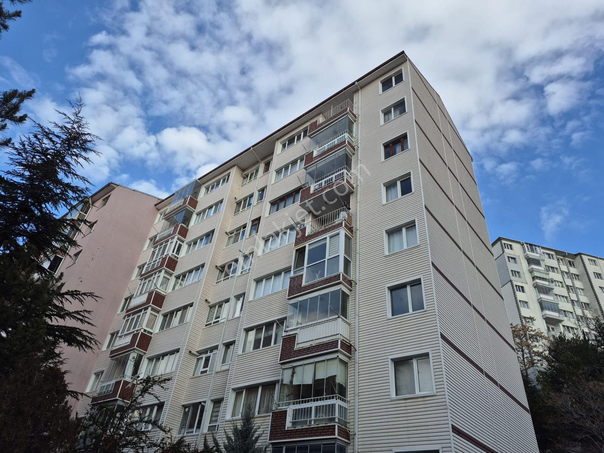 Dikmen Keklik' Te, 3 +1,kombili, Asansörlü, Manzaralı, Kiralık Daire - Görsel 12