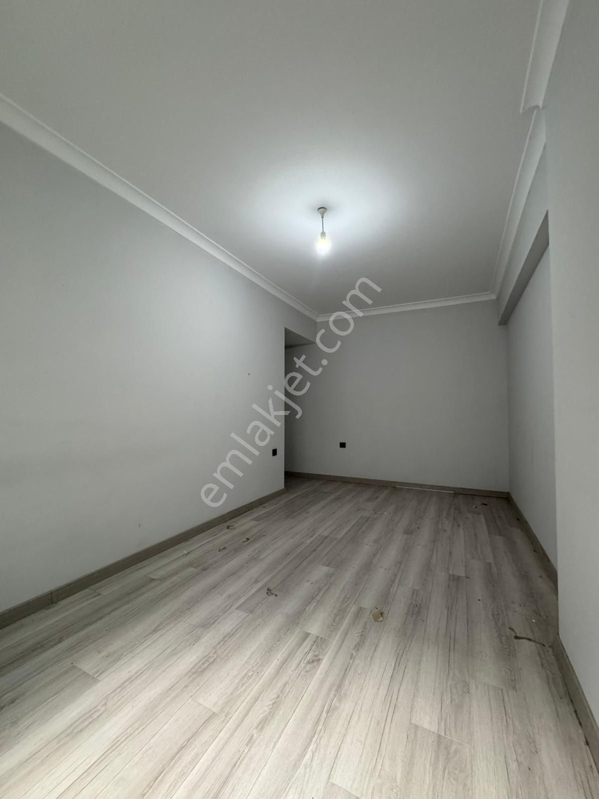Kaçmaz Fiyata Mavera Ahsen Site İçide 2+1 Ara Kat Daire - Görsel 18