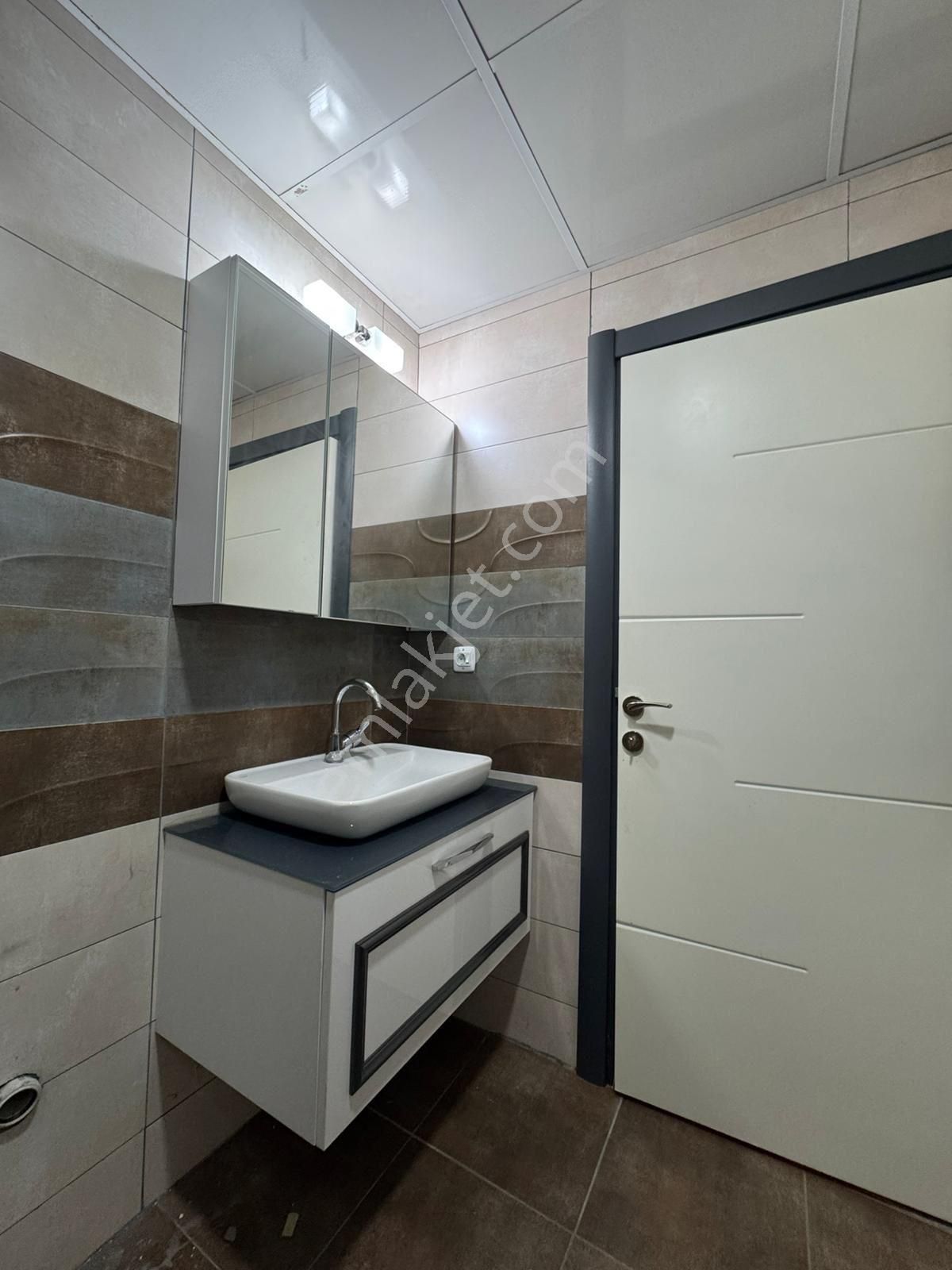 Kaçmaz Fiyata Mavera Ahsen Site İçide 2+1 Ara Kat Daire - Görsel 20