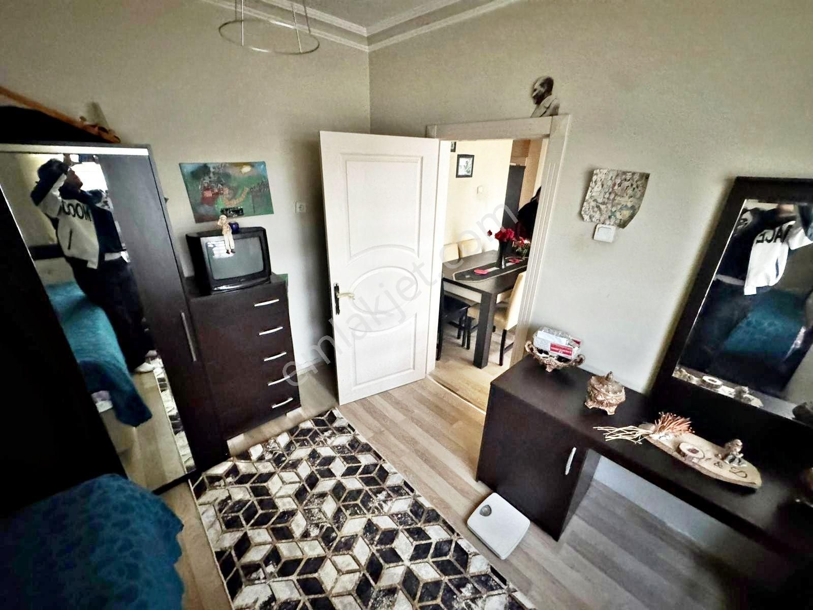 Veranka Investden Kentsel Dönüşüme Uygun 3+1 Acil Satılık Daire - Görsel 3