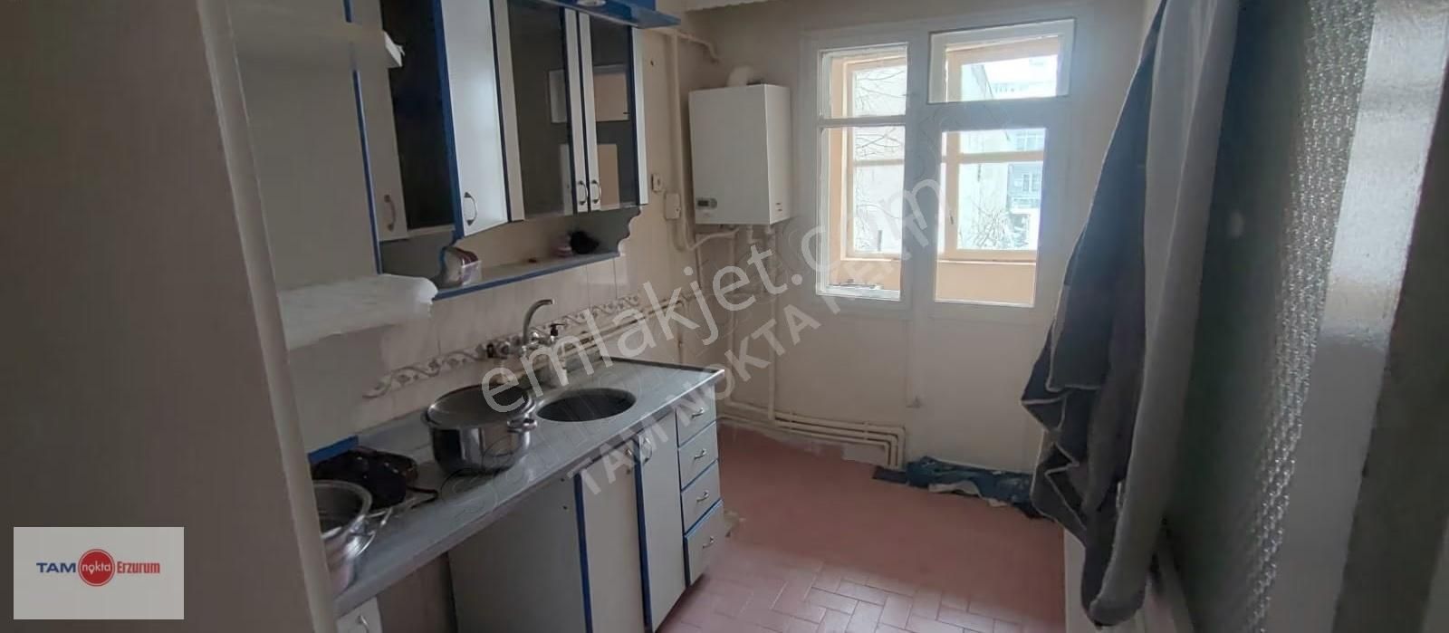 Tam Nokta Kent'ten Şükrüpaşa'da Komple Satılık 3 Katlı Müstakil! - Görsel 33