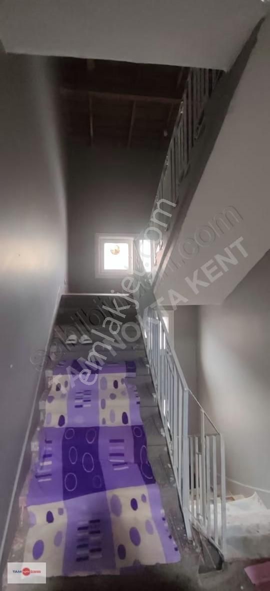 Tam Nokta Kent'ten Şükrüpaşa'da Komple Satılık 3 Katlı Müstakil! - Görsel 8