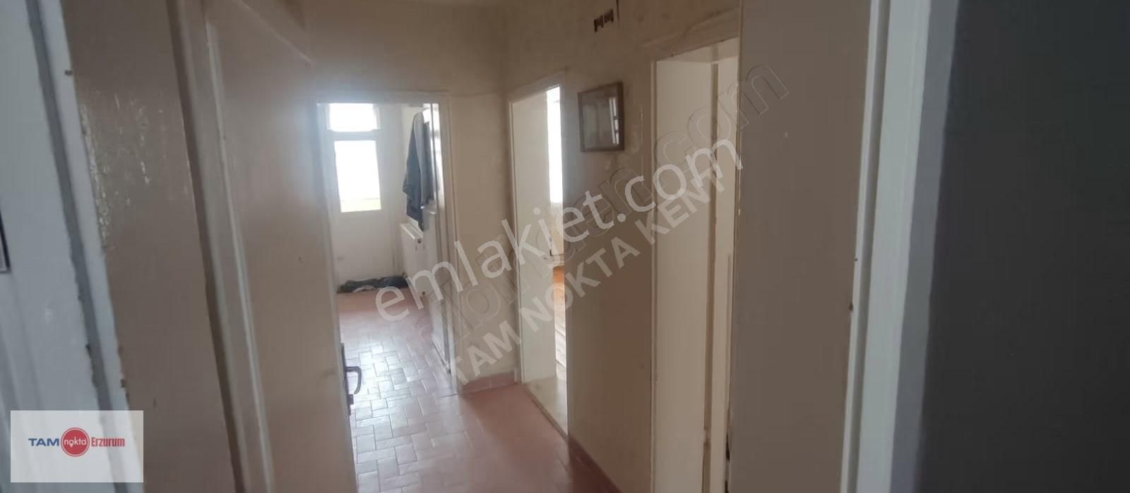 Tam Nokta Kent'ten Şükrüpaşa'da Komple Satılık 3 Katlı Müstakil! - Görsel 16