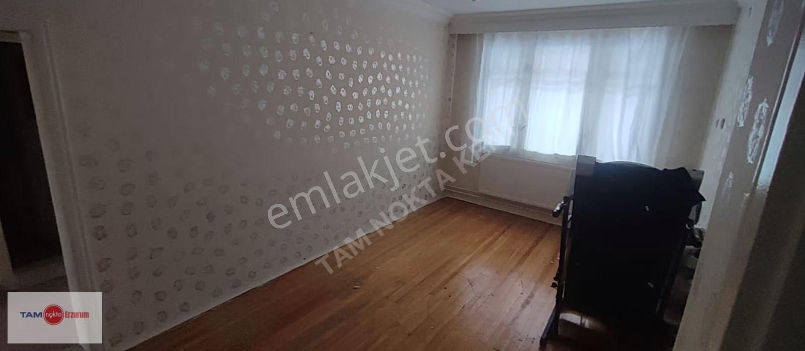 Tam Nokta Kent'ten Şükrüpaşa'da Komple Satılık 3 Katlı Müstakil! - Görsel 20