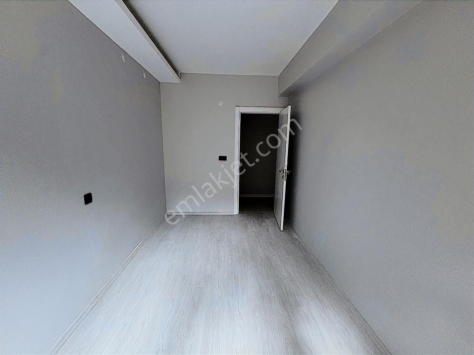 Sağlam Emlaktan Uydukentte Satılık Lüks 2+1 Daire - Görsel 15