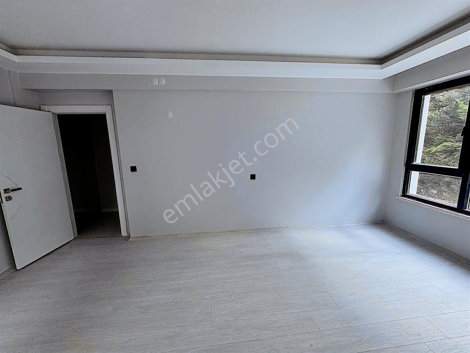 Sağlam Emlaktan Uydukentte Satılık Lüks 2+1 Daire - Görsel 14