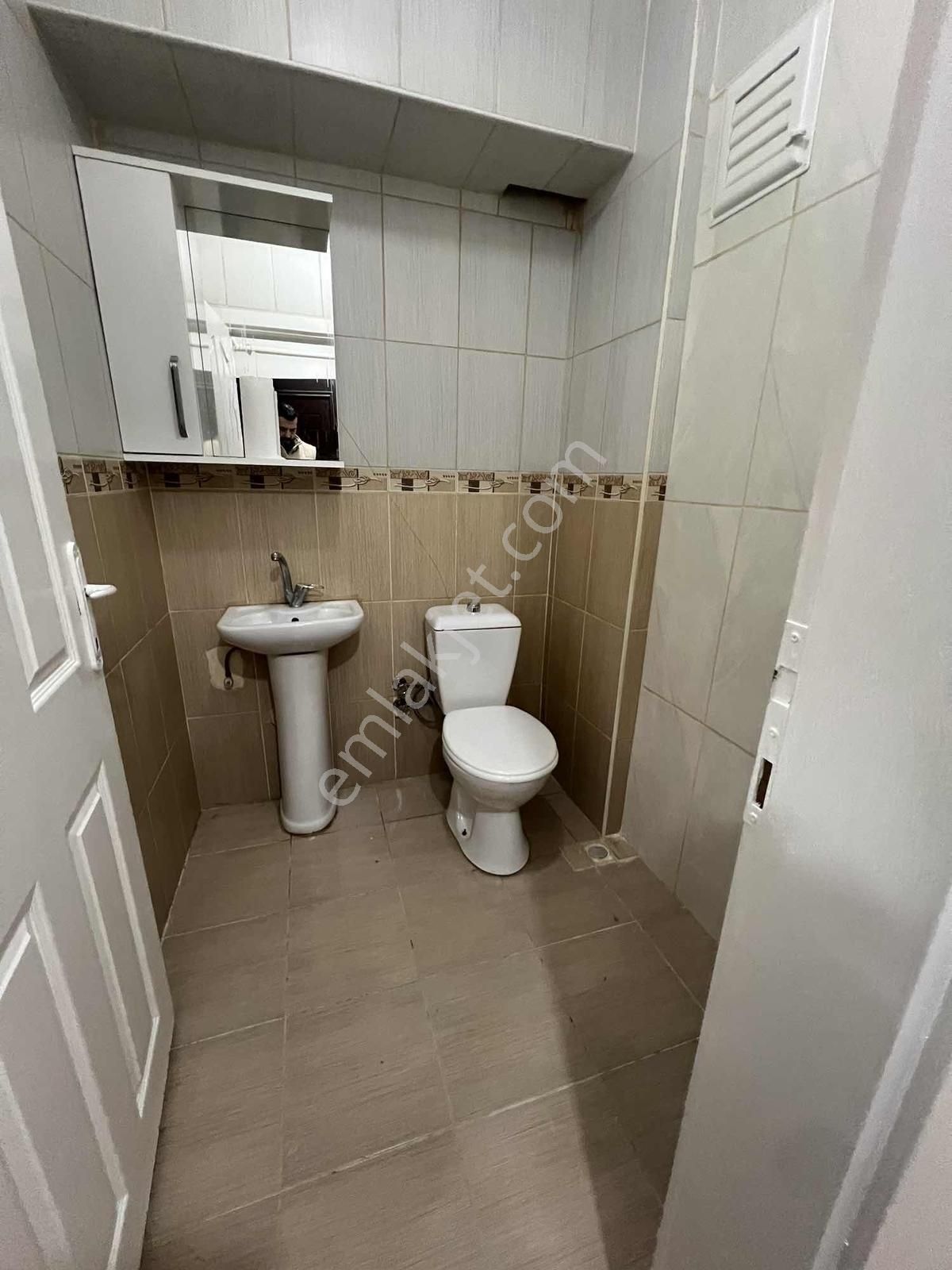 Aktaş Gayrimenkul'den 1+1 Ayrı Mutfak Ayrı Wc Geniş Bahçeli - Görsel 2