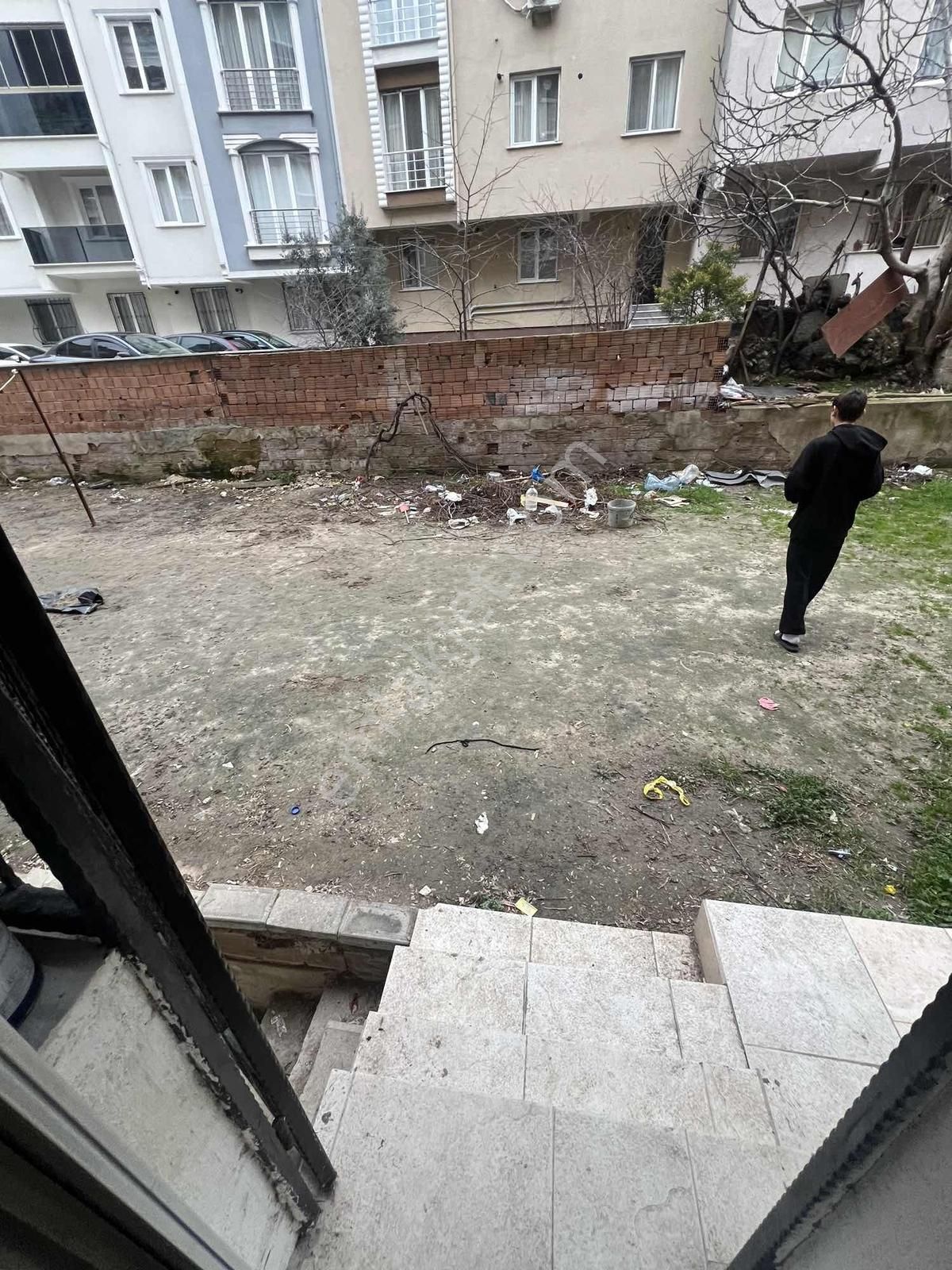 Aktaş Gayrimenkul'den 1+1 Ayrı Mutfak Ayrı Wc Geniş Bahçeli - Görsel 4