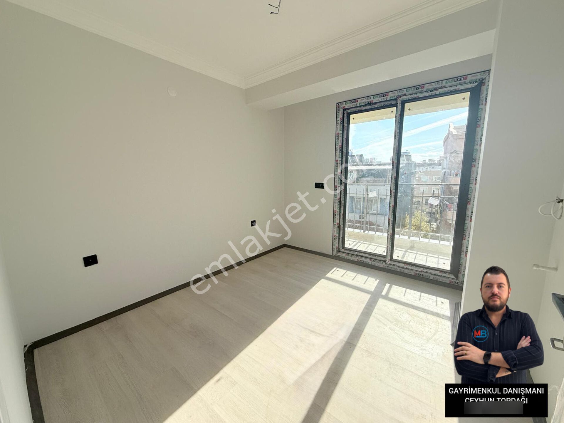 Didim'de Satılık 2+1 Sıfır Orta Kat Ön Cephe Çarşıya Yakın Konumda Daire ! - Görsel 9