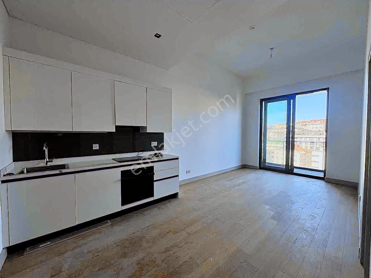 Rotana Resıdence'ta Yüksek Tavanlı, Balkonlu 1+1 Eşsiz Daire - Görsel 15