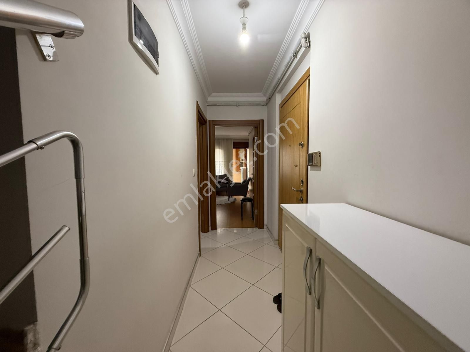 Fıstıkağacı'nda Boğaza Yakın Konumda Geniş 4+2 Dubleks Daire - Görsel 15