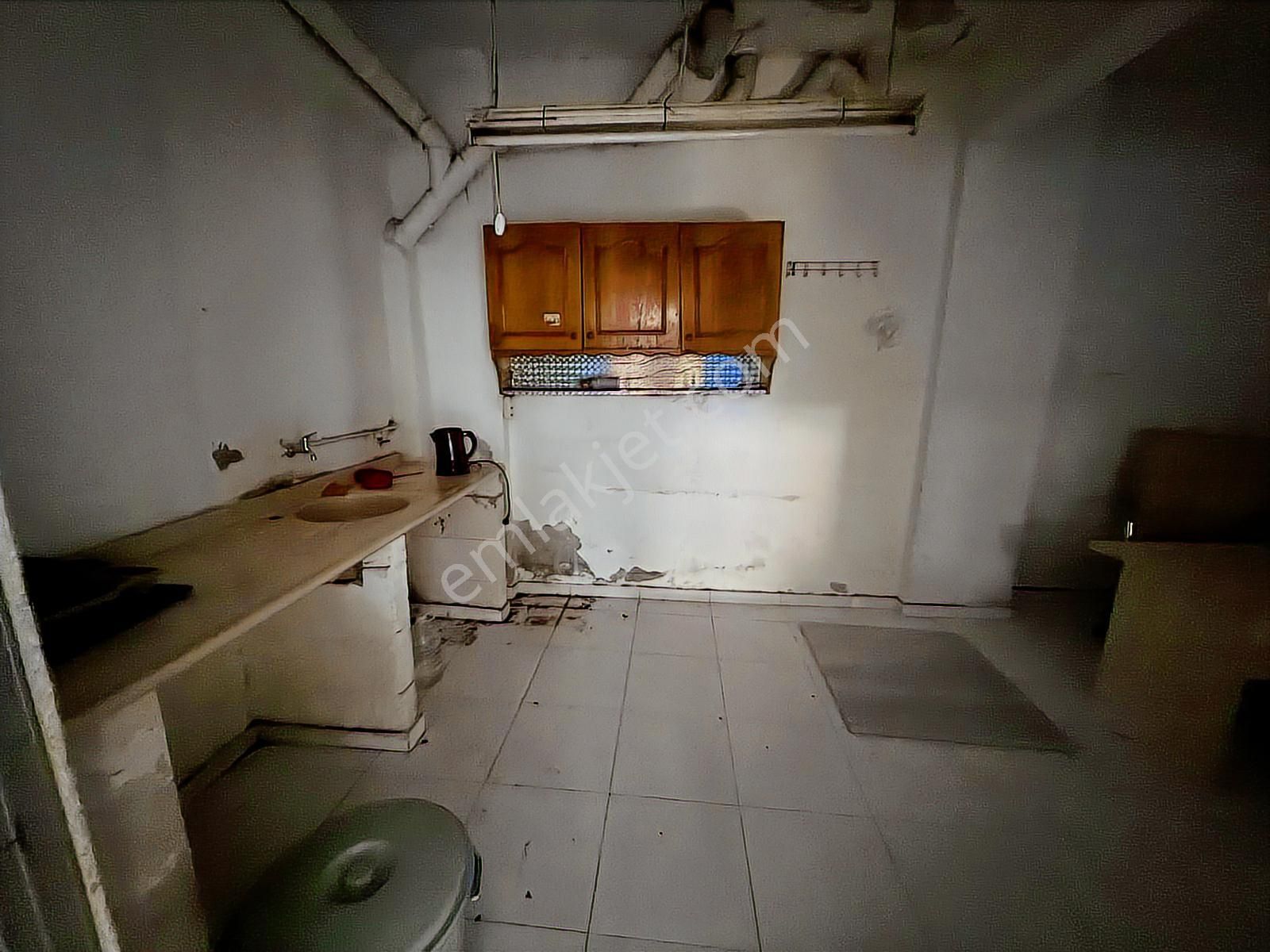 Torunlar Emlak Bağcılar Yıldıztepe De Kiralık Bodrum Dükkan - Görsel 7