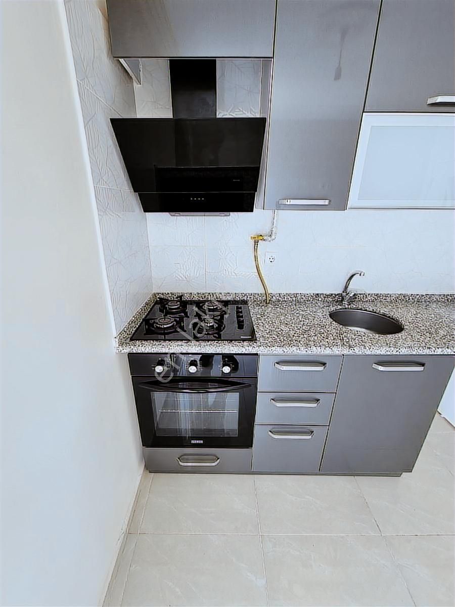 Tuzla Güzel Konumda Marmaray İstasyonu Yakını 2+1 Fırsat Daire - Görsel 12