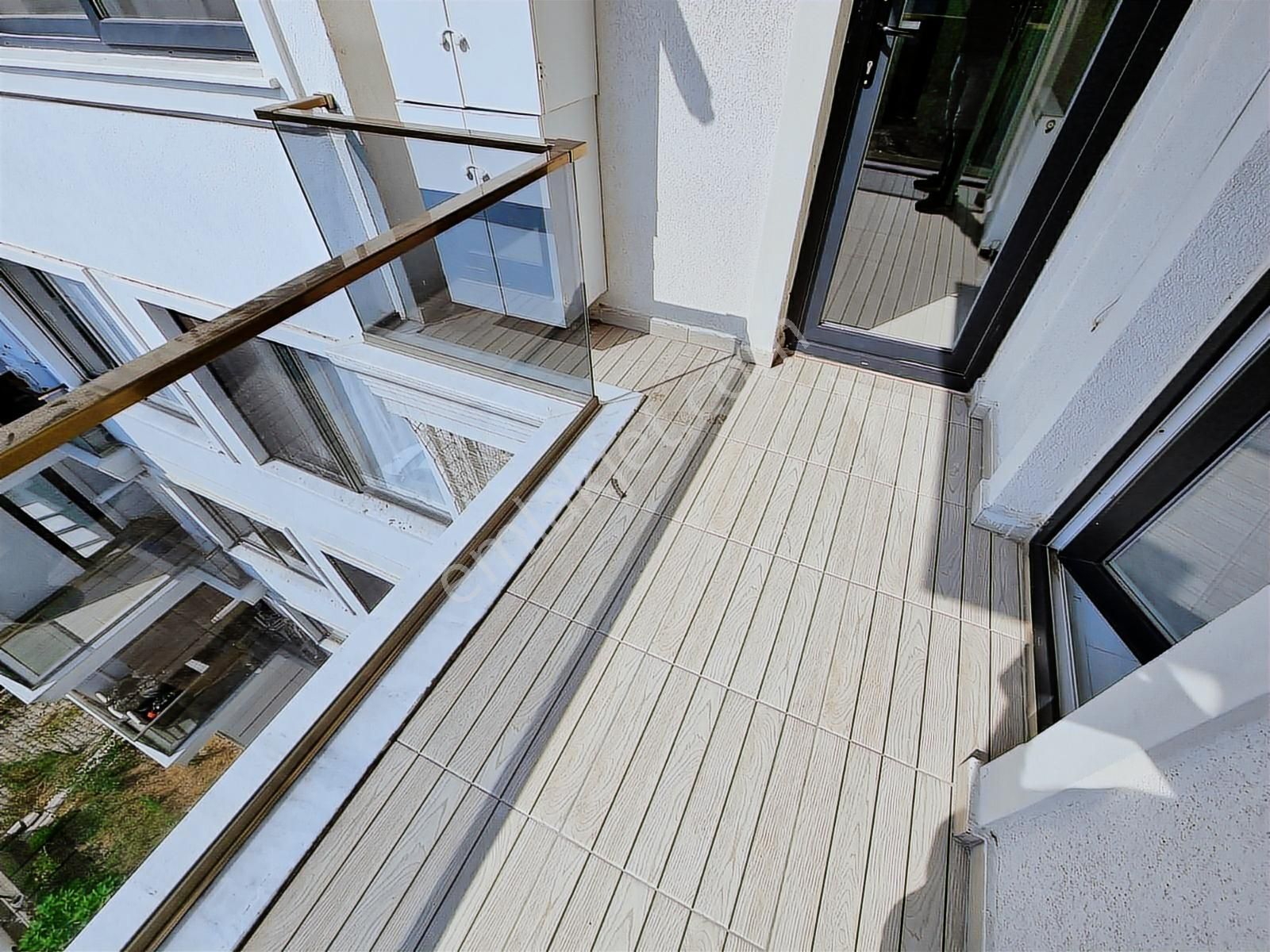 Tuzla Güzel Konumda Marmaray İstasyonu Yakını 2+1 Fırsat Daire - Görsel 17