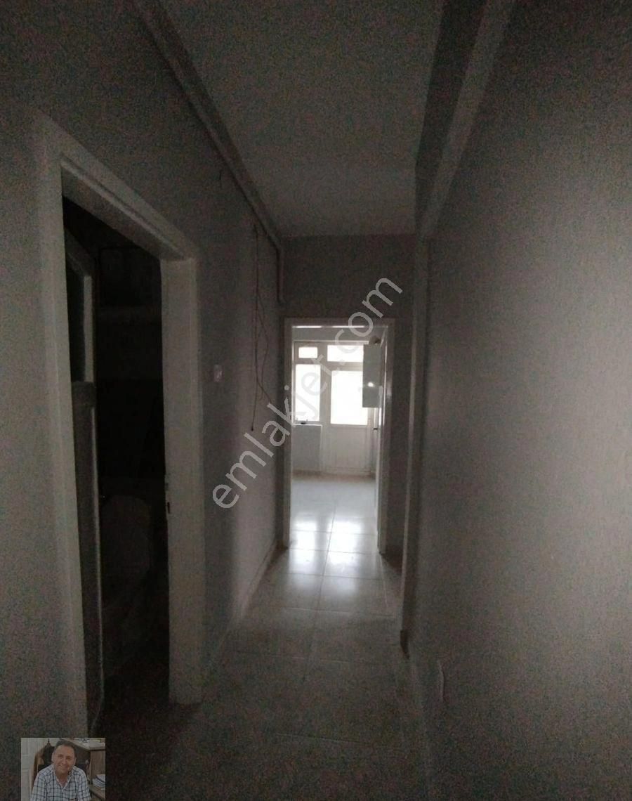 Abidinpaşa'da 115m2 3. Kat 3+1 Full Yapılı Çift Balkon Yalıtımlı Salon Bağımlı Manzaralı Kiralık - Görsel 4