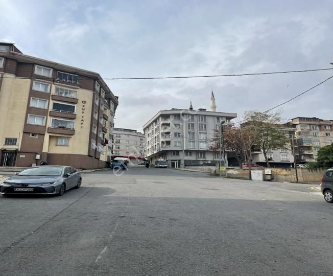 Beylikdüzü'nde Ana Caddeye Yakın Emsalsiz Daire !!! - Görsel 17