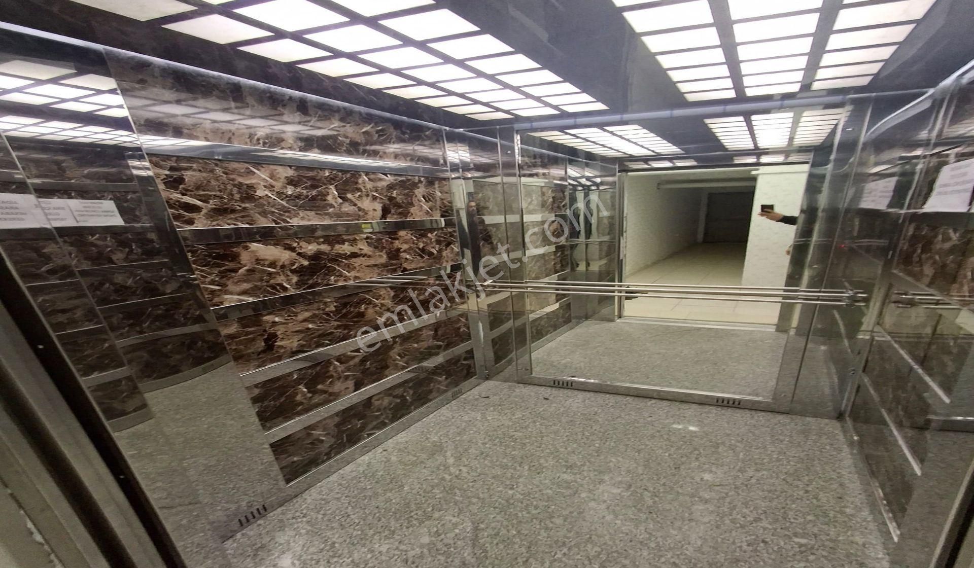 Atapark Orhangazi Okulu Yakını 3+1 Giriş Kat Konumunda Asansörlü - Görsel 25